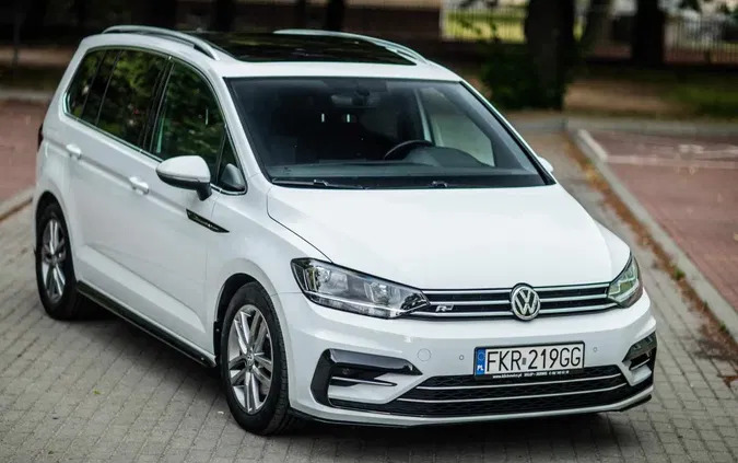 volkswagen Volkswagen Touran cena 103900 przebieg: 135406, rok produkcji 2017 z Kostrzyn nad Odrą